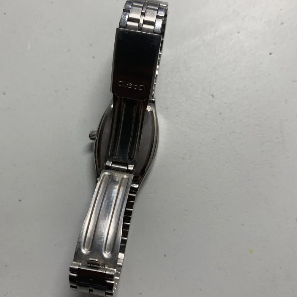 Casio Women's Quartz Silver Dial Silver-Tone Bracelet 22mm Watch LTP1254